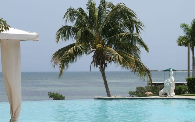 Grand Bahía Ocean View Hotel