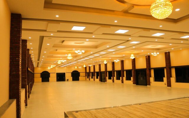 Dreamland Gold Resort