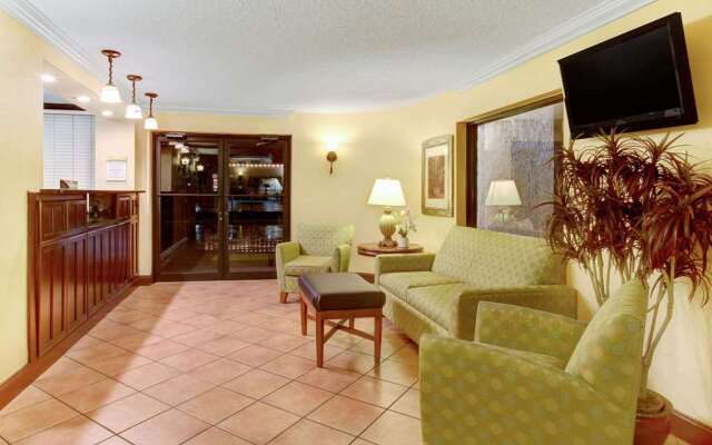 Days Inn Kissimmee At Oak Plantation