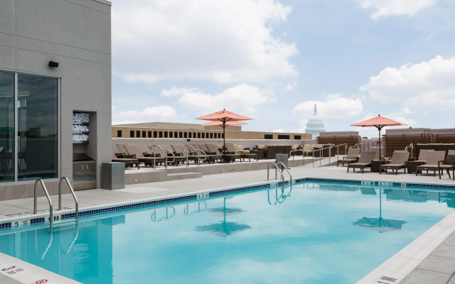 Holiday Inn Washington Capitol - Natl Mall by IHG