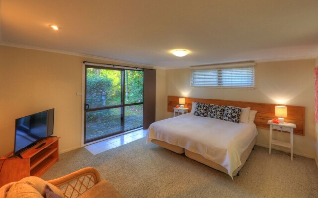 Kentia Holiday Apartments