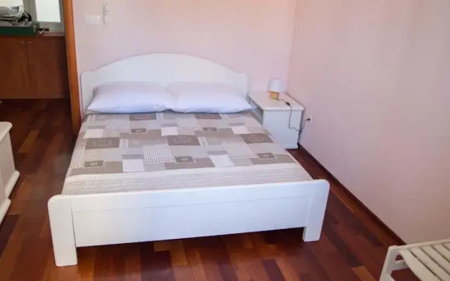 Apartments Rea