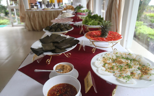 Phu Ninh Lake Resort