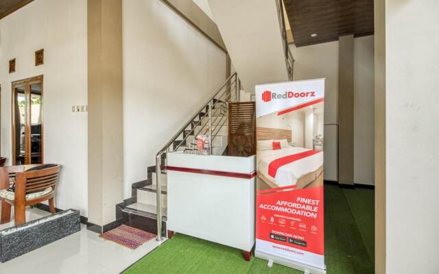 RedDoorz Syariah near Bandara Adisucipto Yogyakarta