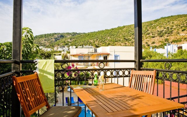 Merve Apartments