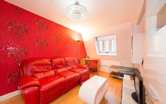 Beautiful West Ken One Bed Apartment