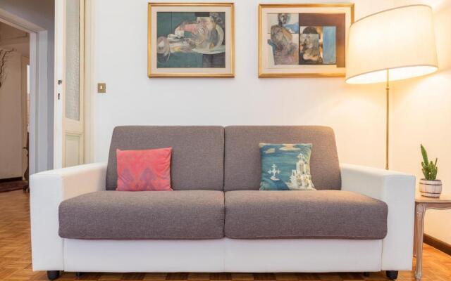 Flower'S Market Apartment - Charme Homes