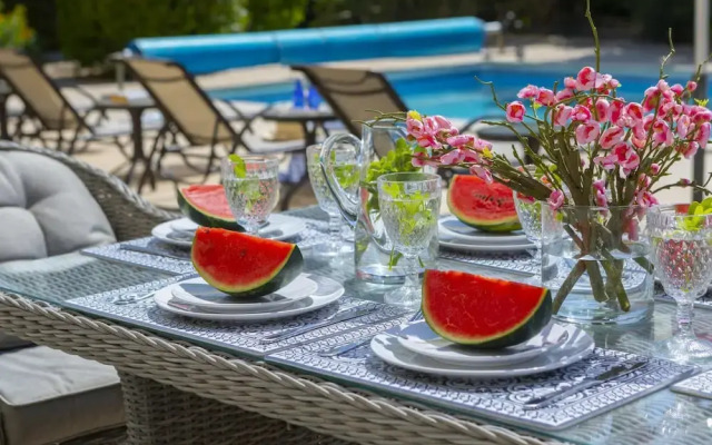 Meneou Seaside Mansion 7