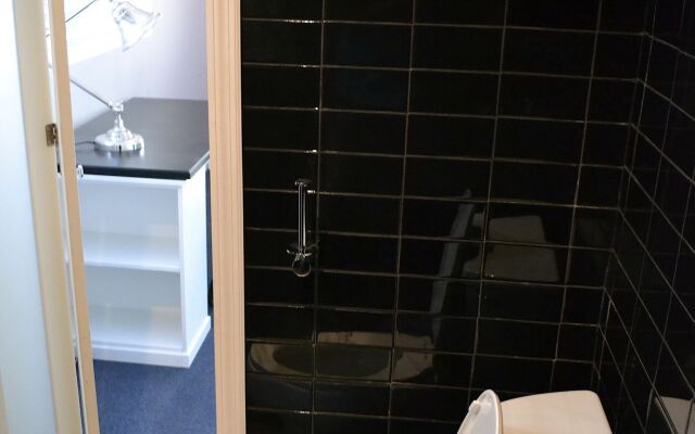 Ivoire Guest House