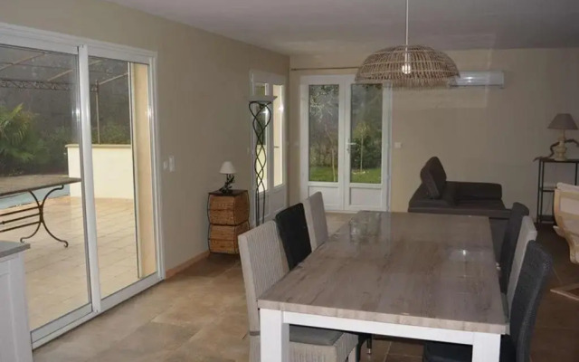 Maison Vallon-Pont-d'Arc, 4 pièces, 6 personnes - FR-1-382-63