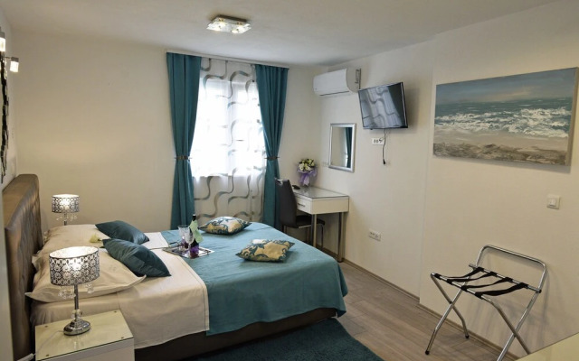 Kuzma Rooms 2