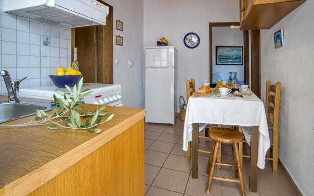 Captain's Apartment