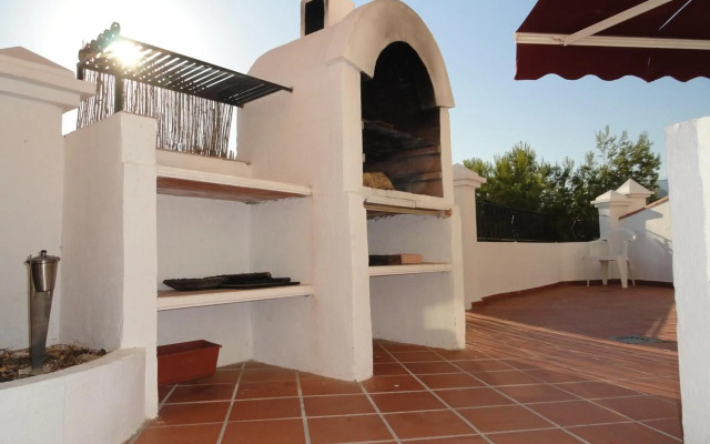 Spacious family villa Aljamar 8a