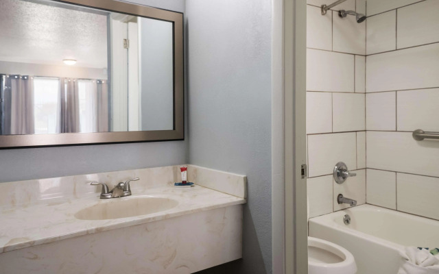 America's Best Value Inn & Suites Blytheville by Sonesta
