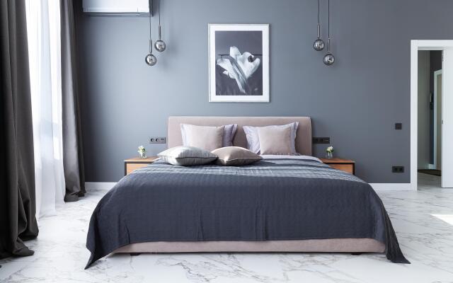 Апартаменты VisitNovorossiysk (ВизитНовороссийск) на набережной Адмирала Серебрякова