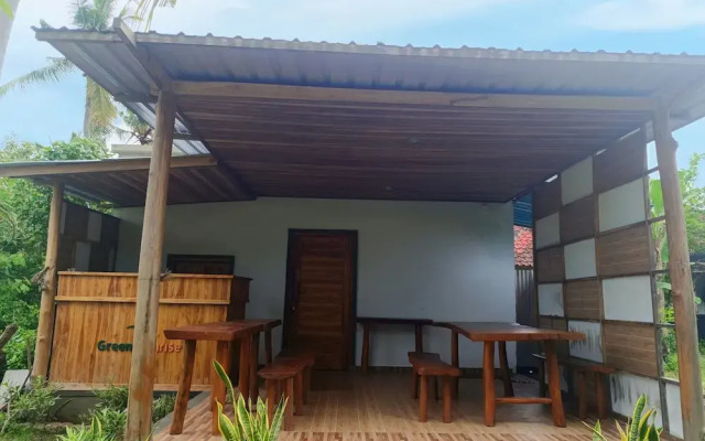 Green Sunrise Hill View