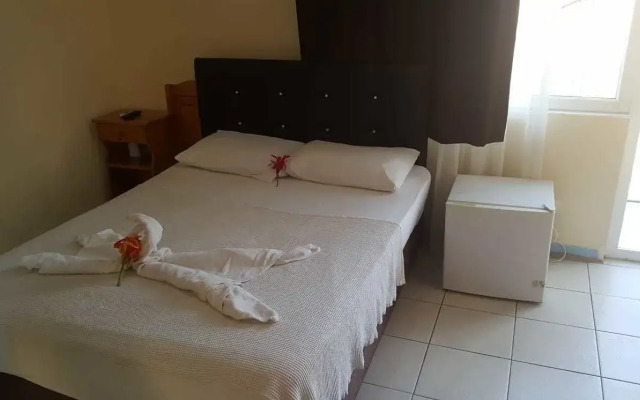 Deniz Hotel