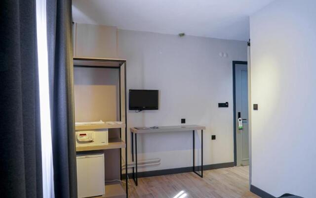 Polek Hotel