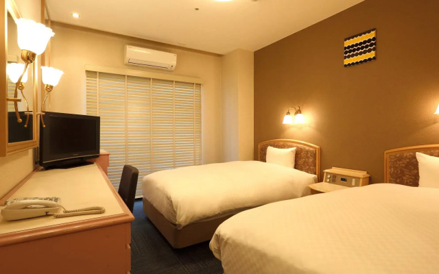 Ekimae Fuji Grand Hotel