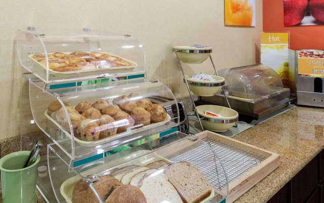 Quality Inn Baytown - Houston East