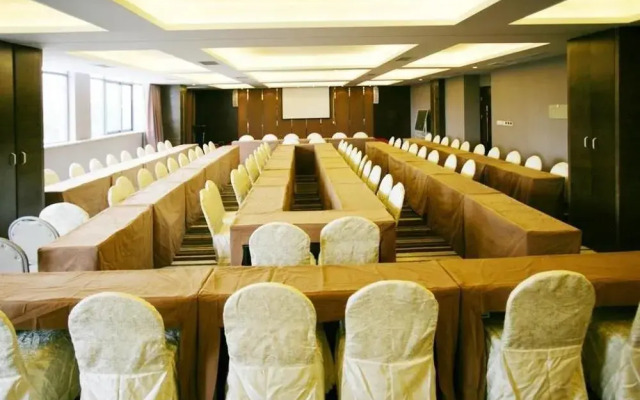 Chengdu Ruiting Hotel