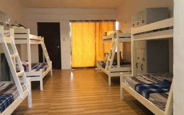 Alesseo Backpackers - Hostel