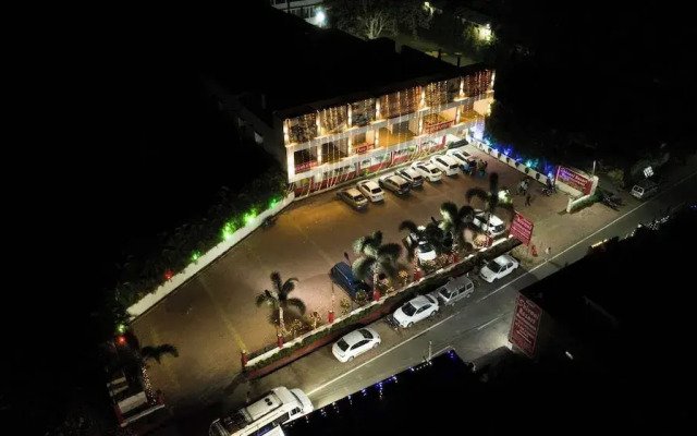 Hotel Shivani Resort