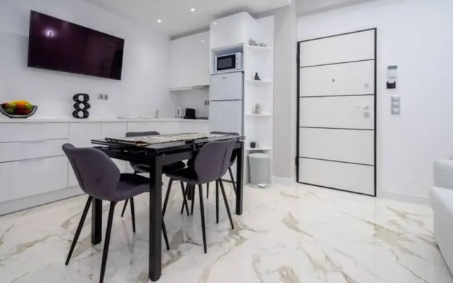 Amazing apartment in Glyfada center