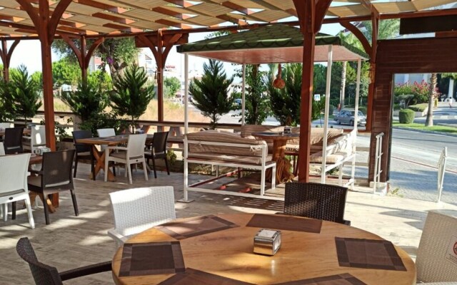 Side Alya Hotel
