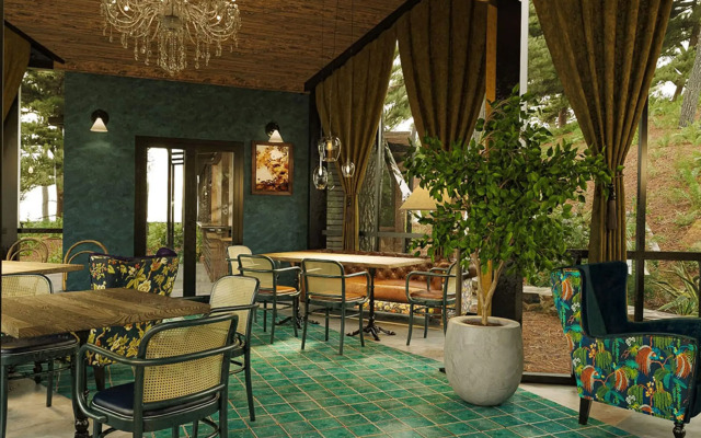 Amaya Retreat