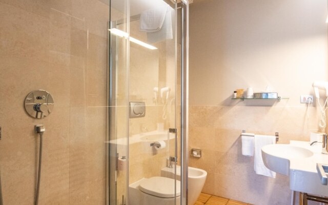 Alkimia boutique hotel