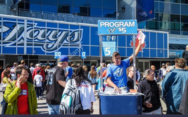 Couples Retreat @downtown With Lakeshore View