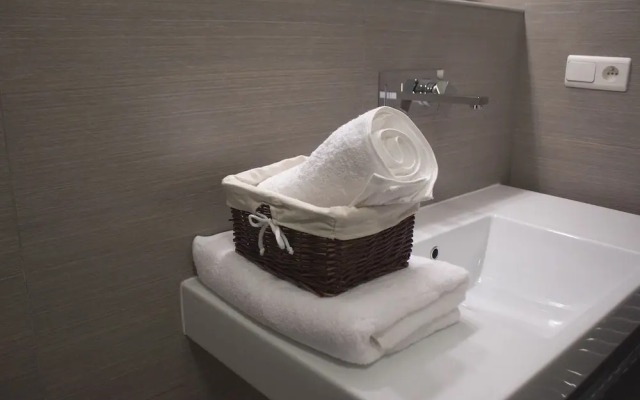 River View Residence Hotel