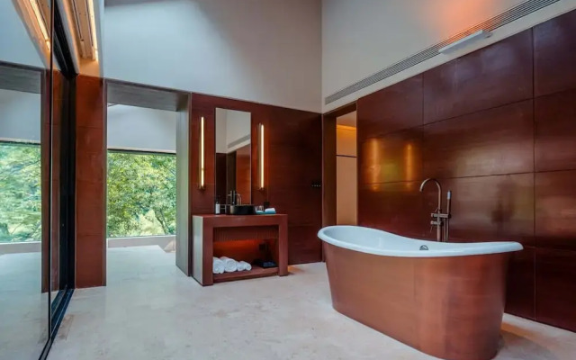 ZOLAND Resort Hotel Emei Mountain