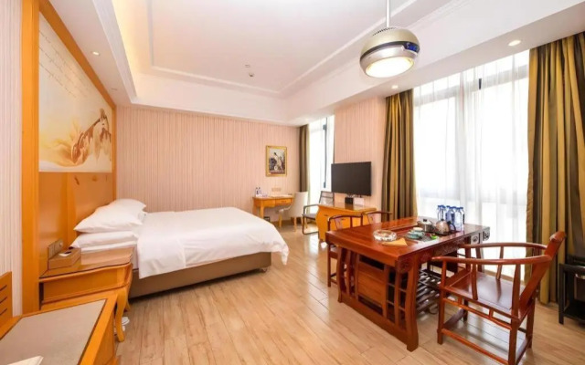 Vienna Hotel (Luhe)