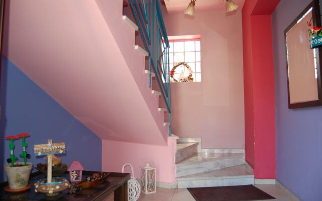 Alkyoni Studios & Apartments