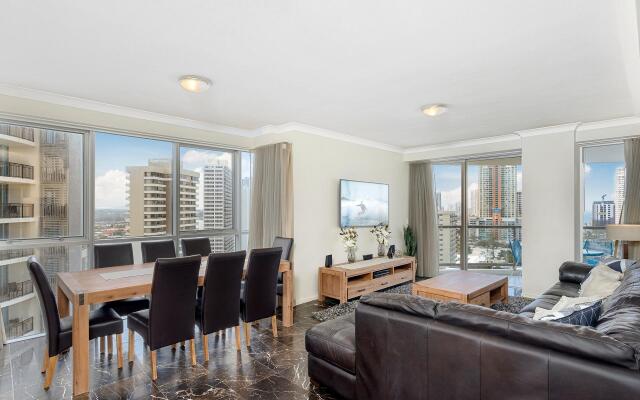 Chevron Renaissance - HR Surfers Paradise