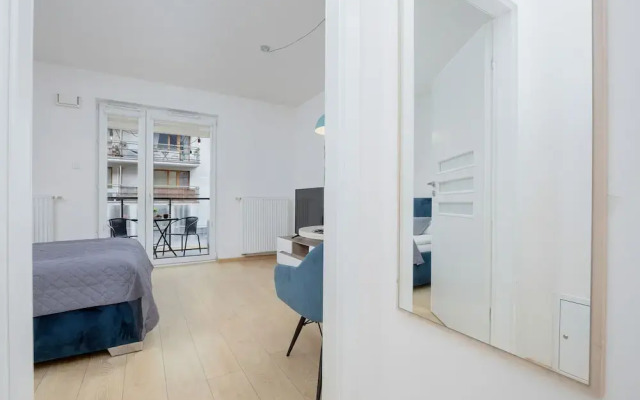 Studio Near The PGE Stadium by Renters