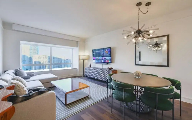 Brickell City Views Condo At The Four Seasons