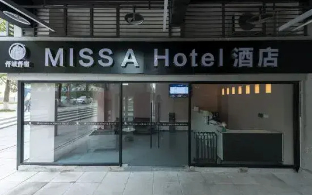 Miss A Hotel