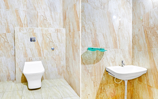 Capital O 70268 Vihari Grand Inn