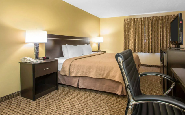 Quality Inn & Suites Sun Prairie Madison East