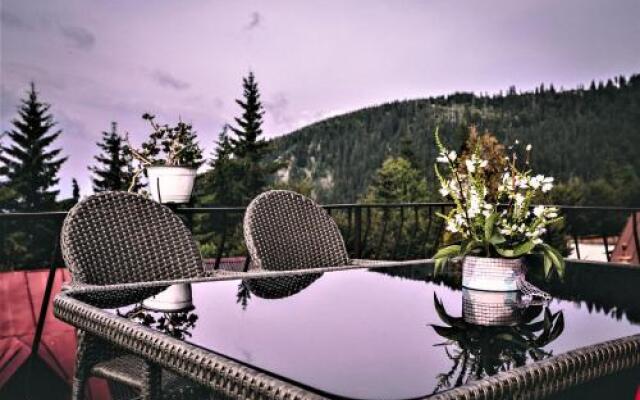 Pensiunea Adriana Straja