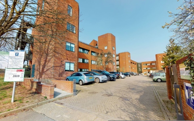 Luxury Apartment - Town Centre North Stevenage
