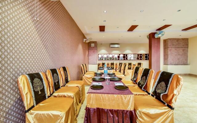 Hotel Frontier Royal