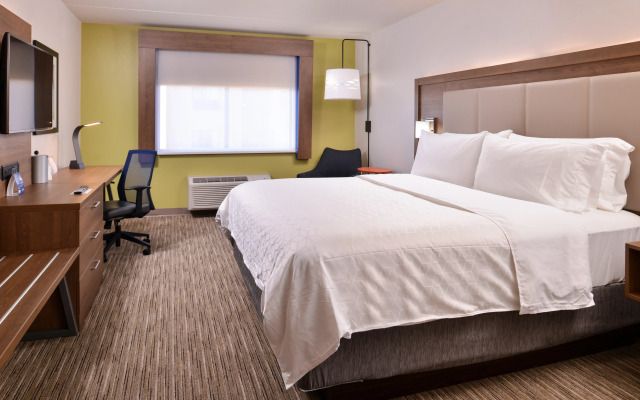 Holiday Inn Express Hotel & Suites Mesquite by IHG
