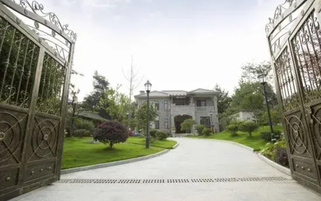 Yunlu Villa