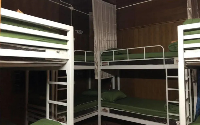 Sunshine Home - Hostel - Adults Only