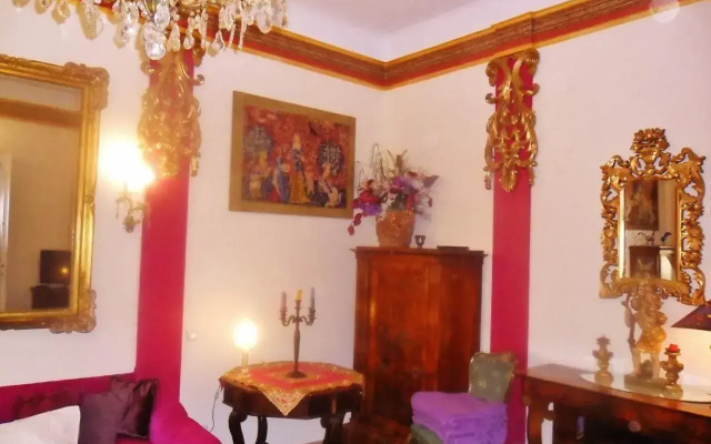 B&B near Castle
