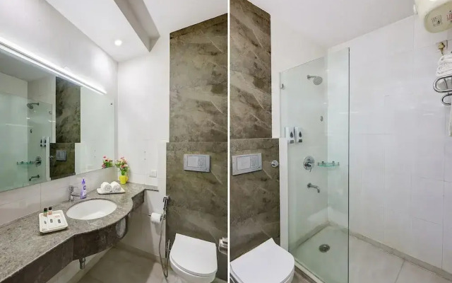 Fabhotel B Stays
